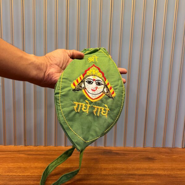 Gomukhi – The Sacred Jaap Mala Bag (Green)