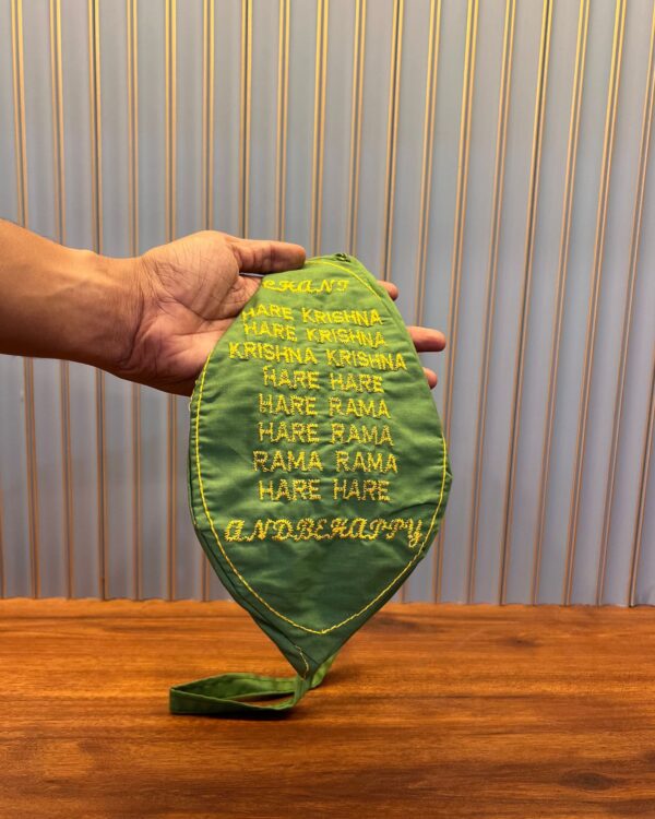 Gomukhi – The Sacred Jaap Mala Bag (Green)